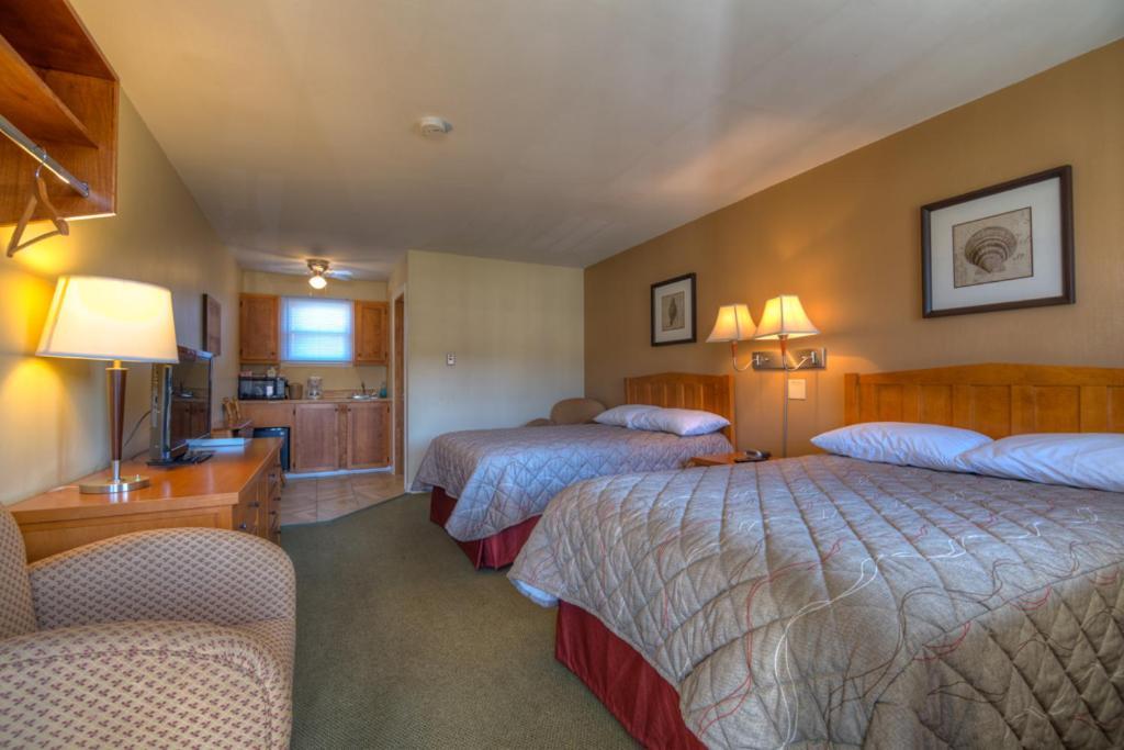 Alpine Motor Inn Alma Exterior photo